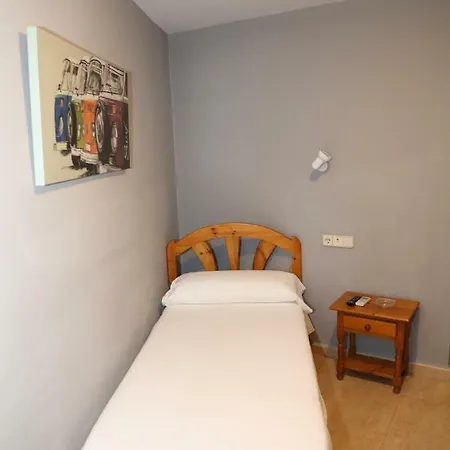 Hostal El Descanso Madri Exterior foto